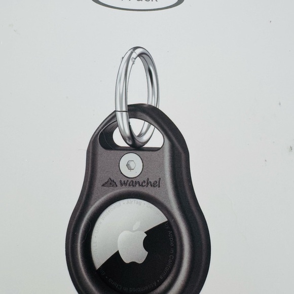 Black Airtag Holder Keychain Set of Four - NWT - New - Picture 2 of 7